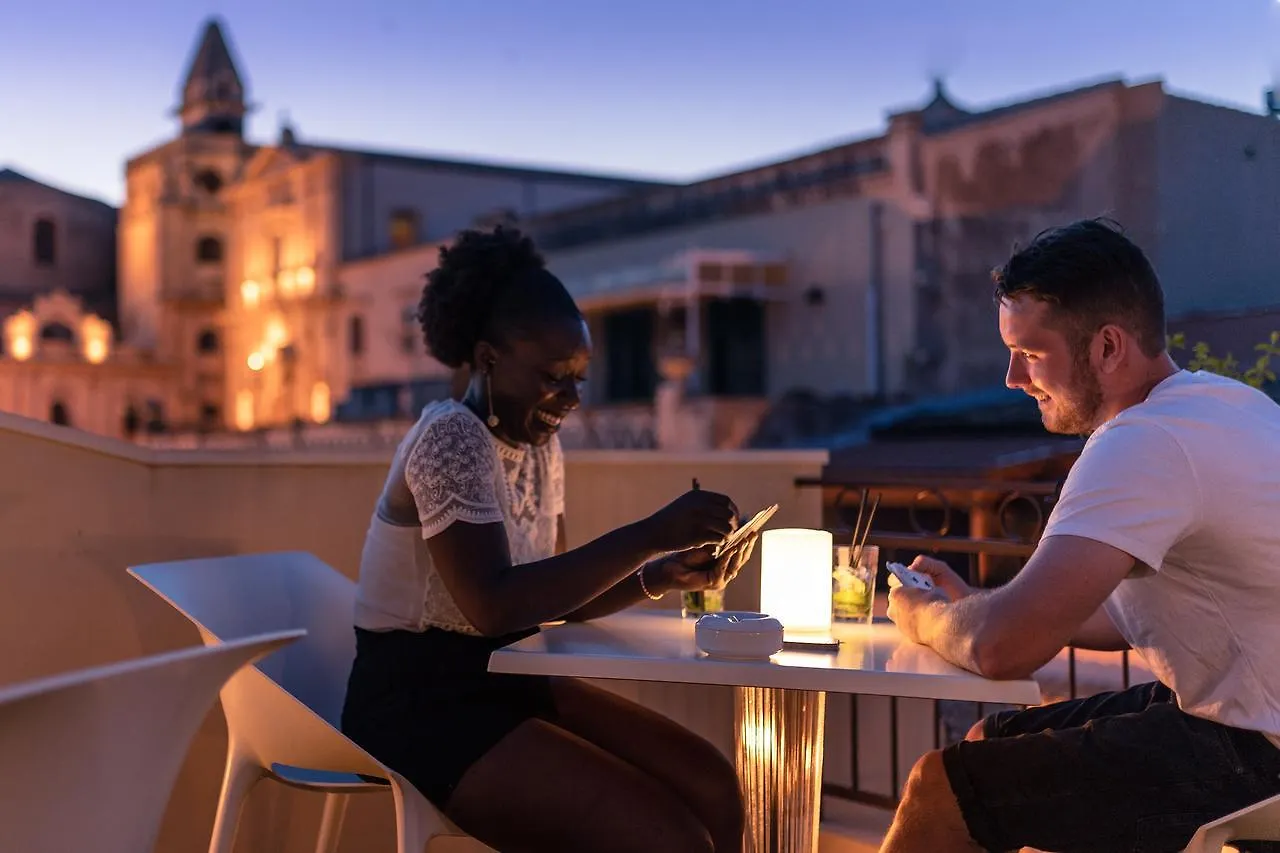 Hotel Porta Reale Noto 4*,