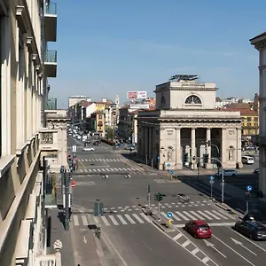 Rivière Luxury At The Park 2* Milan